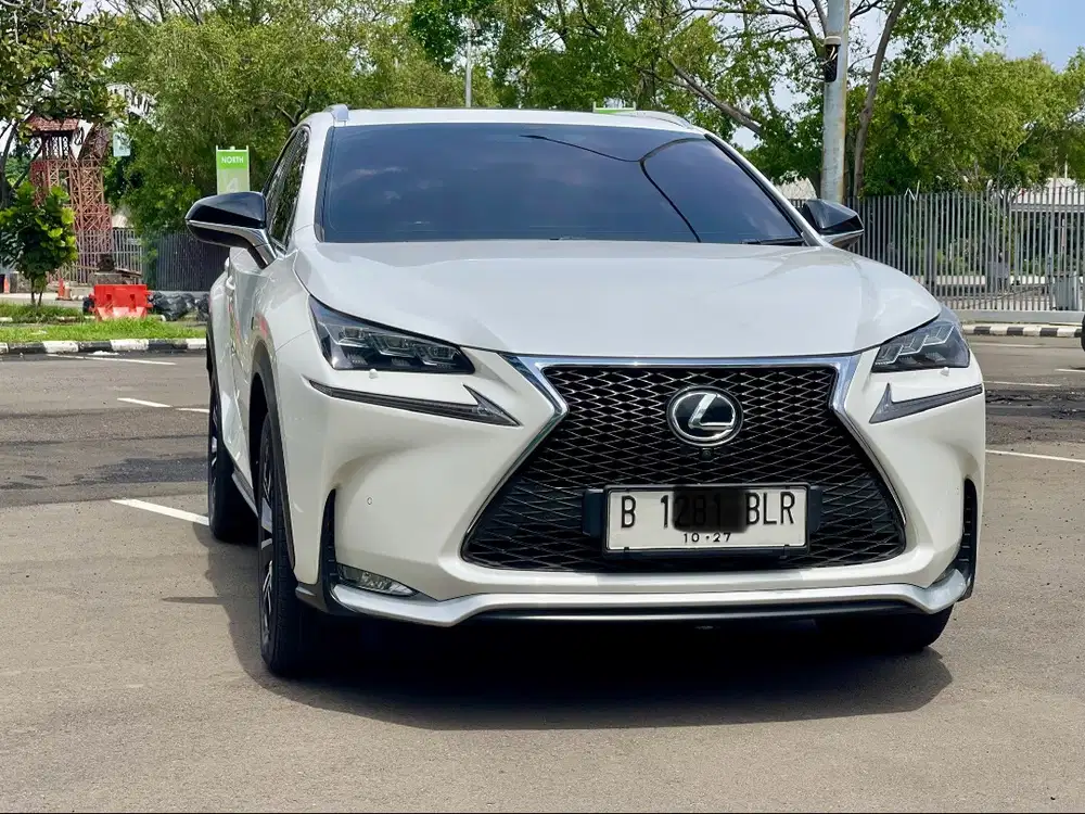 LEXUS NX200T F SPORT 2016 PUTIH DIJUAL CEPAT TERMURAH