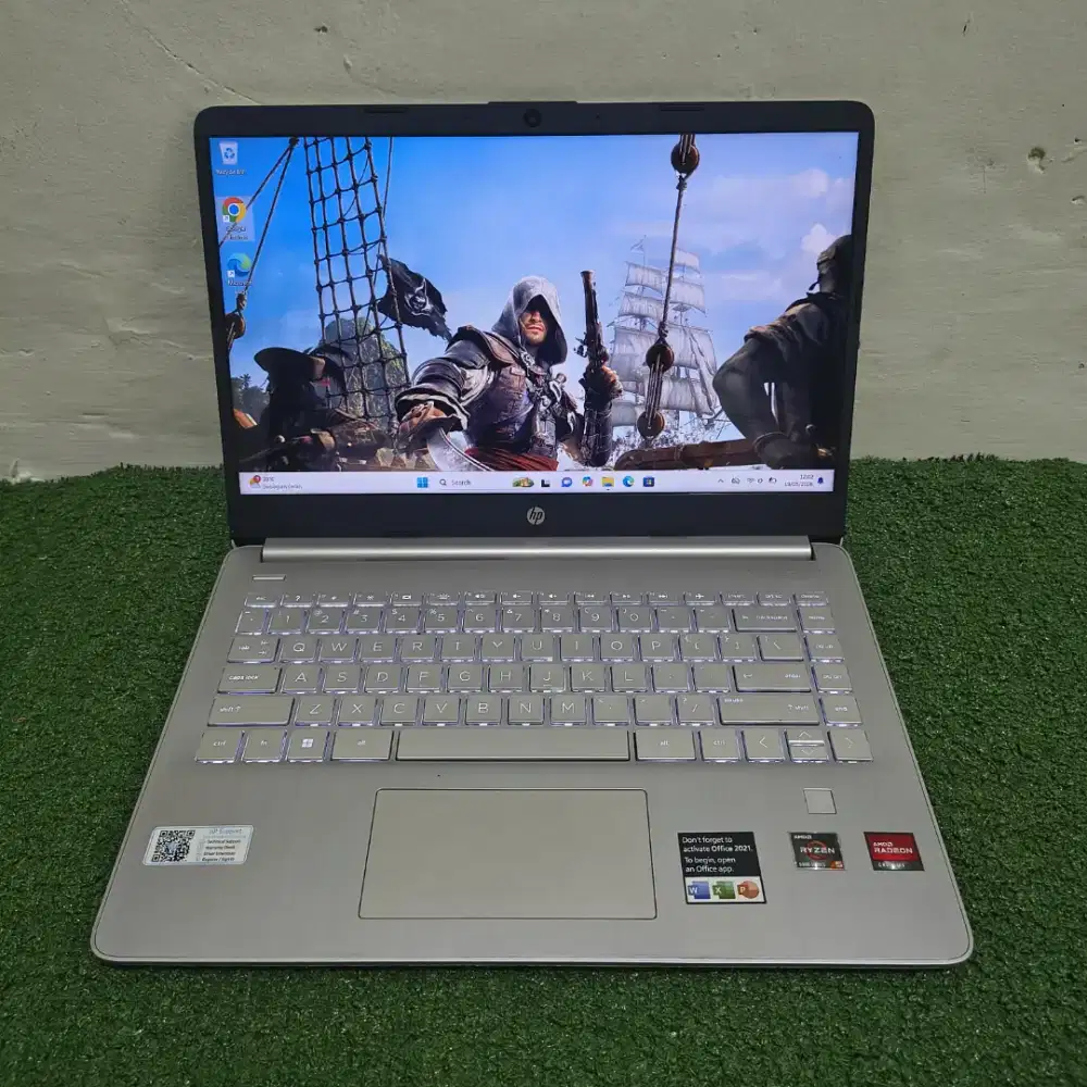 Jual cepat Laptop Hp 14s R5 8/512 Key Backlit