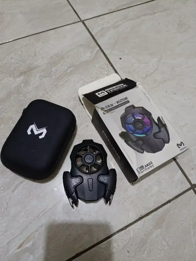 MEMO AK03 MULTIFUNGSI FANCOOLER WITH AUTOMATIC L1 R1 TRIGGER AK03