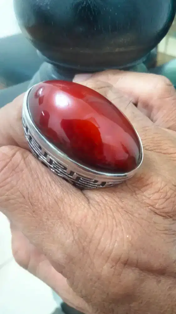 Batu pandan merah ajib