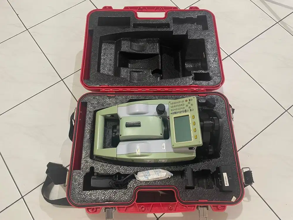Total Station HTS 420R Hi Target