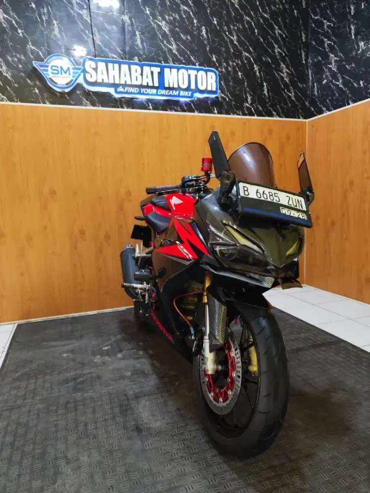 CBR 150R TH 2023 CASH ATAU KREDIT DAN SPAYLATER BERGARANSI