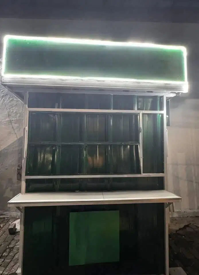 Booth Kontainer