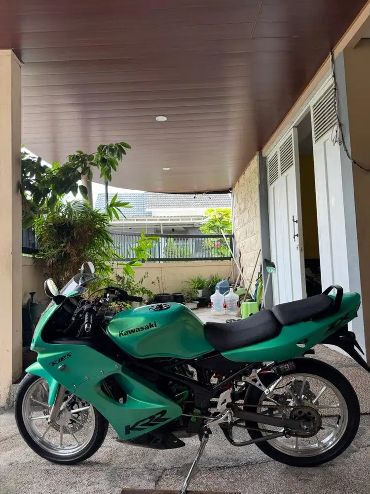 Ninja old 2011 warna tosca