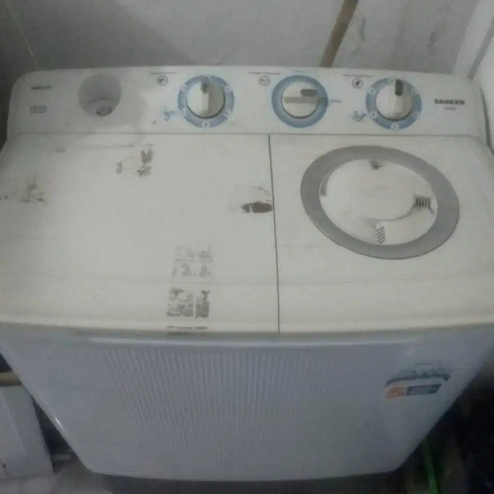 dijual mesin cuci merk sanken