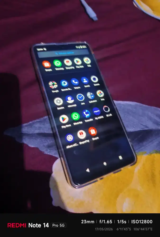 Sharp Aquos zero 6 NFC