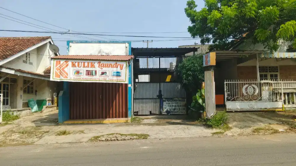 Rumah toko dan usahanya