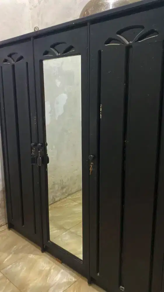 Lemari kayu Tempahan 3 Pintu