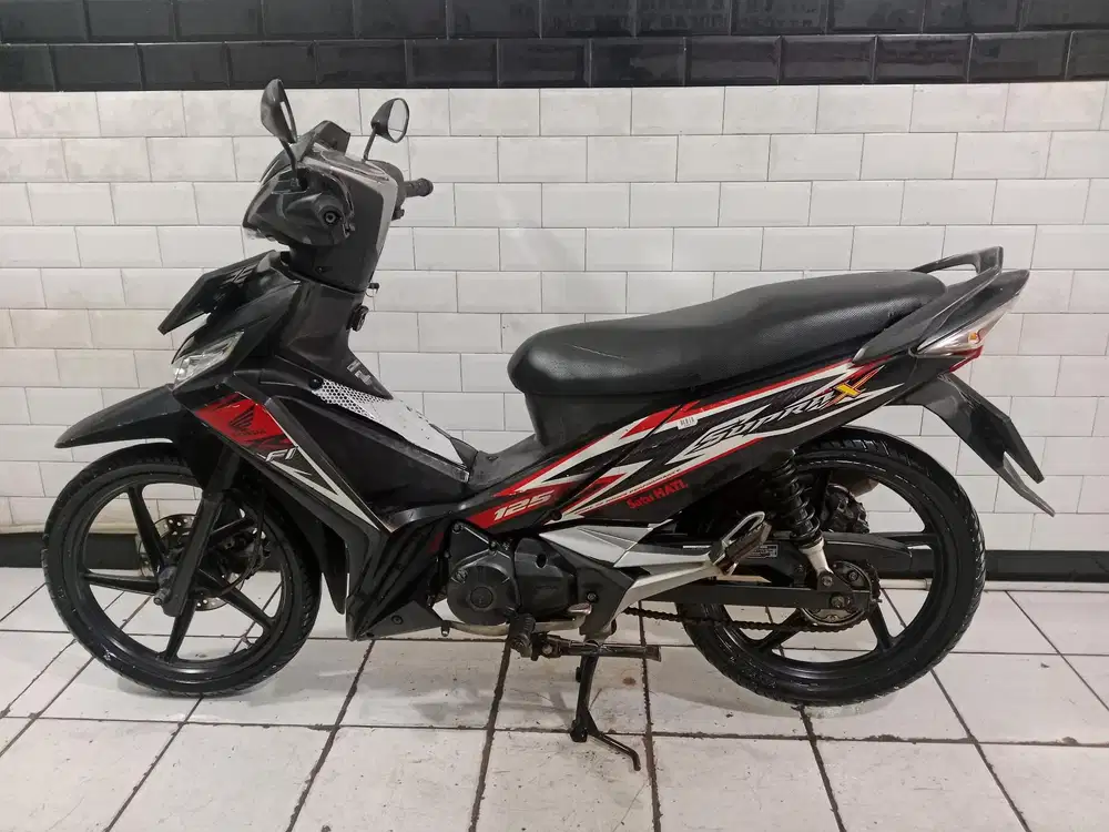 Honda supra fi 125 2015 original cakep