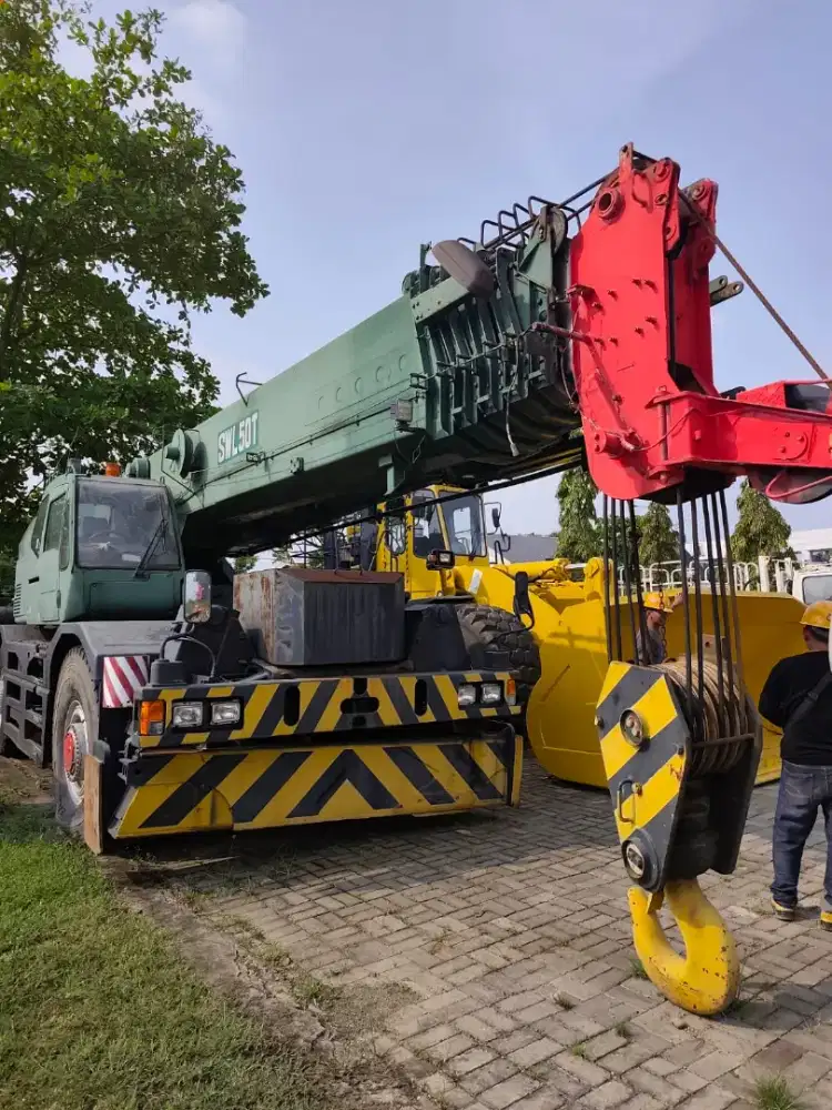 Raughterain crane tadano GR500 tahun 2003