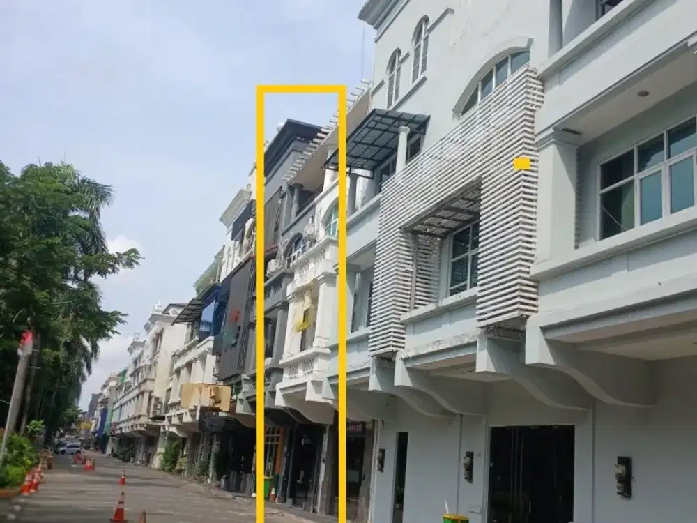 Disewakan Rukan 4,5 Lantai di Senayan, Kebayoran Lama