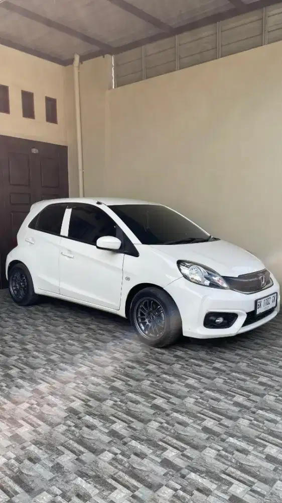 Honda Brio Satya 1.2 E MT 2017