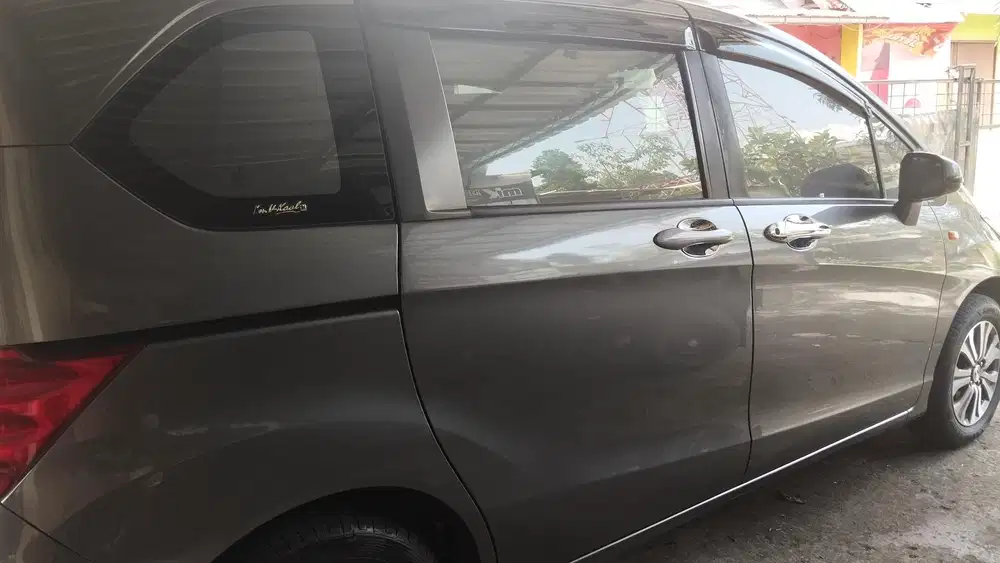 Honda Freed 2012 Bensin