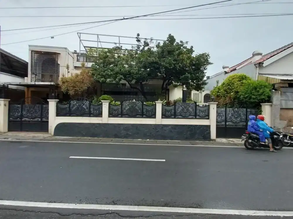 DIJUAL CEPAT RUMAH SIAP HUNI DI KAWASAN STRATEGIS PASAR MINGGU JAKSEL