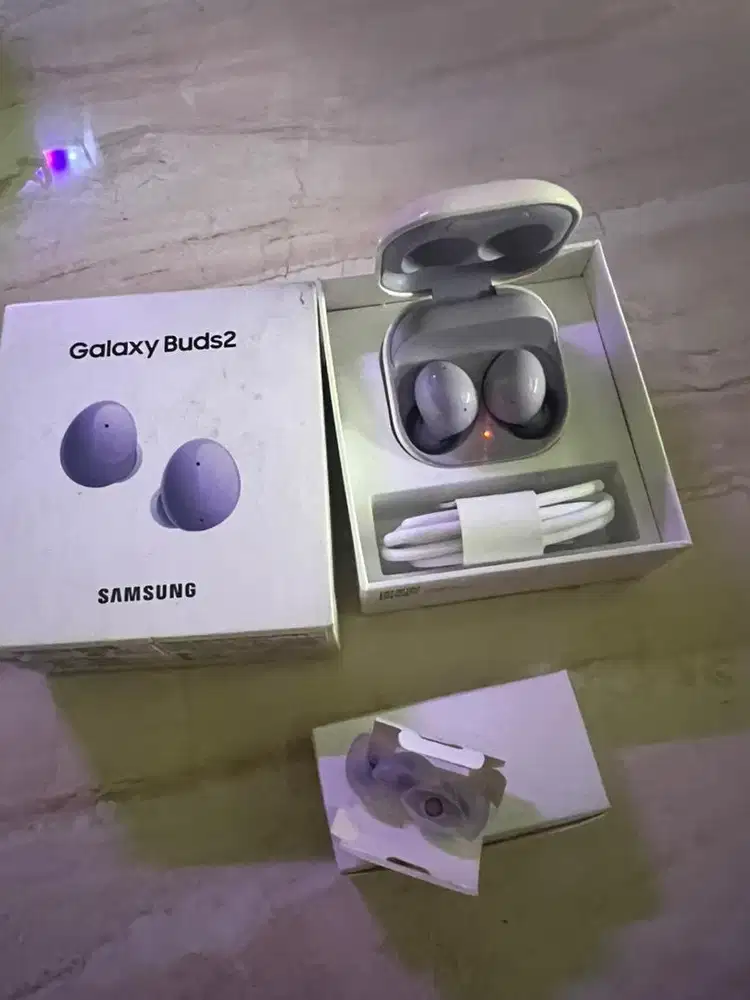 GALAXY BUDS SAMSUNG