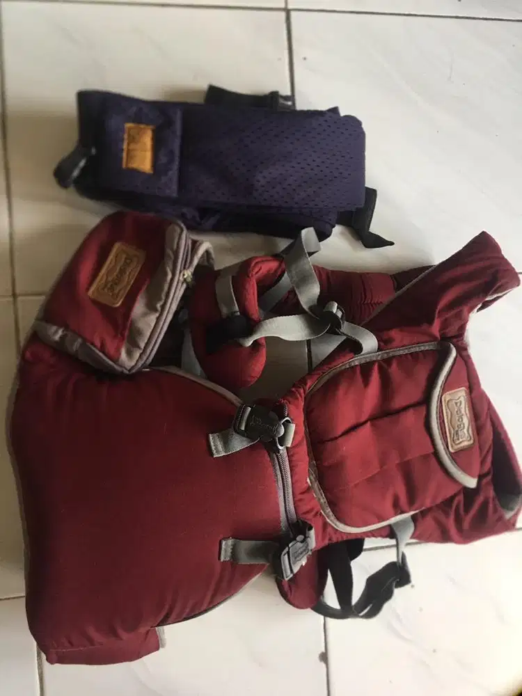 Preloved gendongan cuddle baby geos dan dialog babyseat