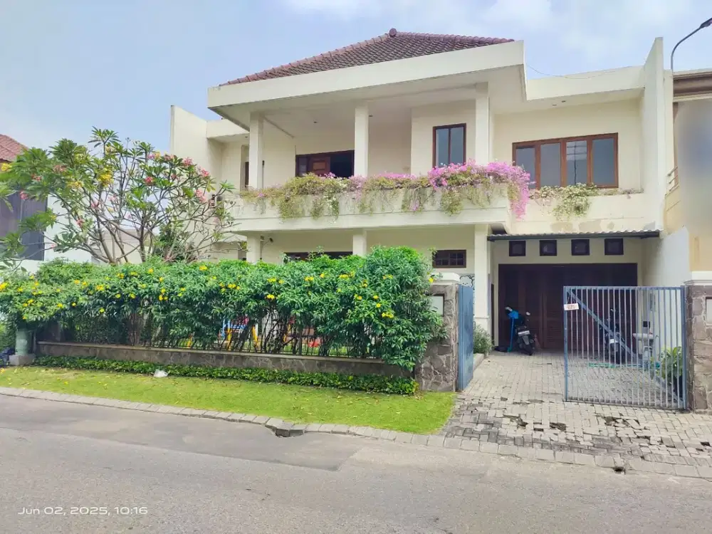 Dijual Rumah Citraland Utama  Minimalis Strategis Siap Huni