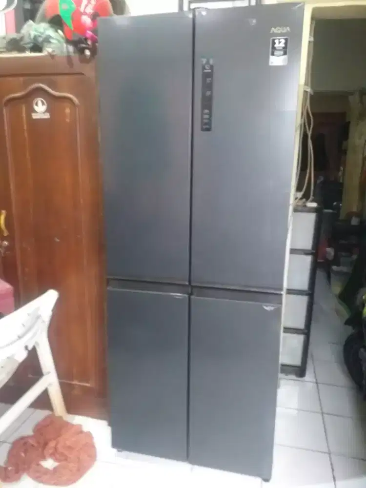 Di jual kulkas 4 pintu