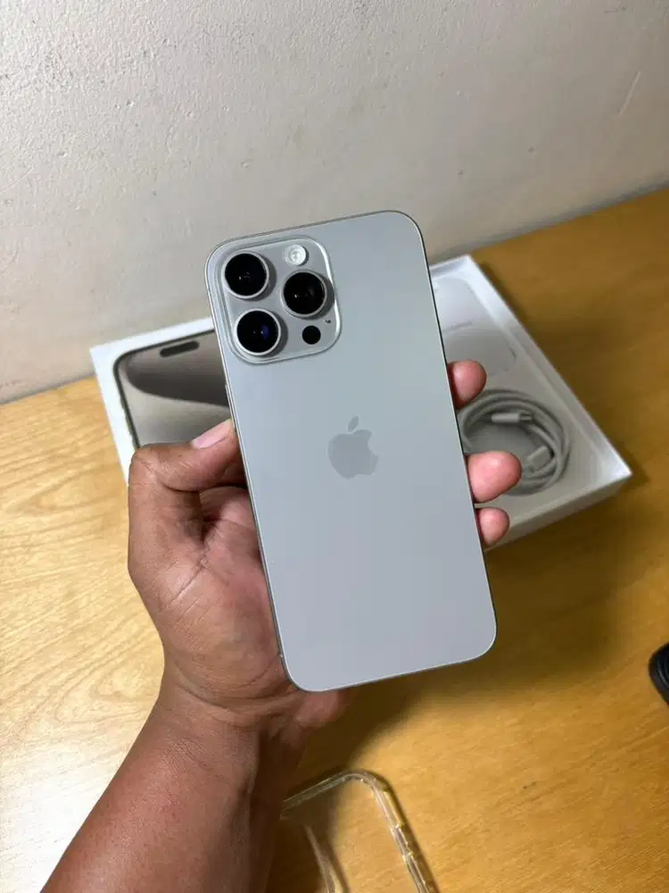 iPhone 15 Pro Max 256GB Inter  Titanium Mulus Like New | All Operator