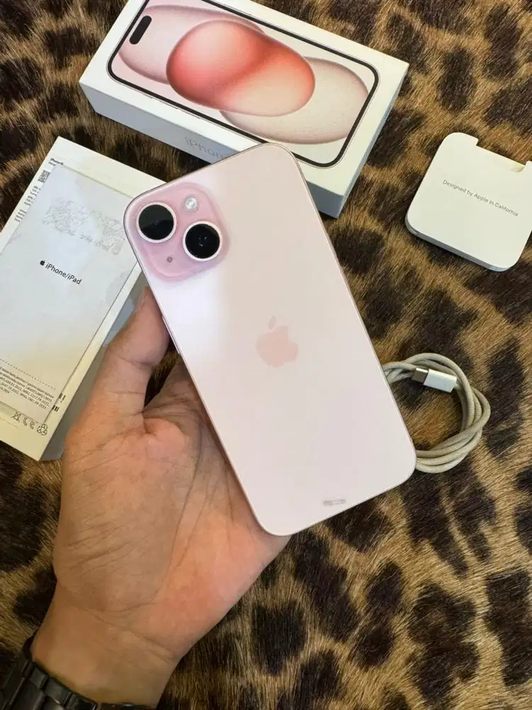 iPhone 15 128GB BH87 Resmi (Pink)