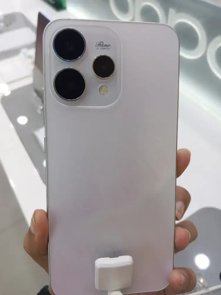 DIJUAL OPPO TERBARU WARNA ELEGAN