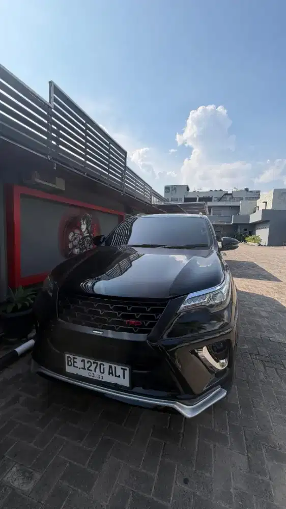 TOYOTA FORTUNER 2.4 VRZ A/T DIESEL TAHUN 2020
