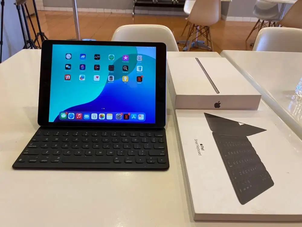 Ipad 7 + Apple smartkeyboard