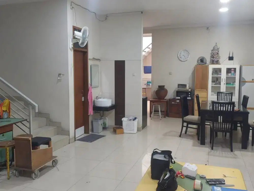 Rumah Agung Utara Komplek STS, Sunter Luas 7x25m2