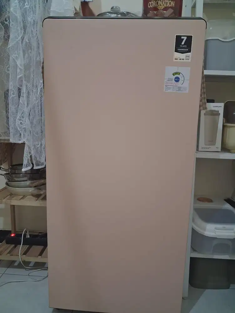 Jual Kulkas AQUA AQR-D205 (Peach) – 1 Pintu 165L (Like New)