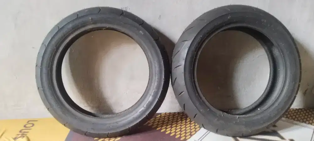 Jual ban depan belakang copotan yamaha aerox 2025 masih baru..