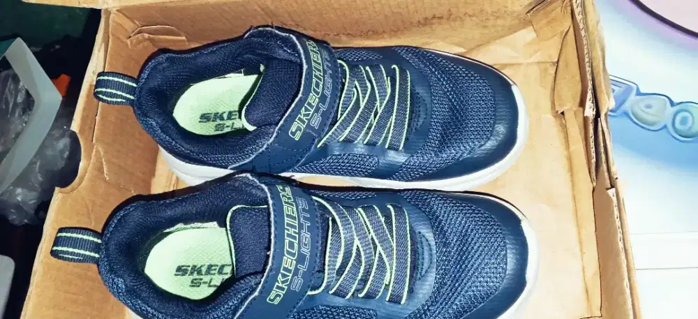 Sepatu Skechers Anak