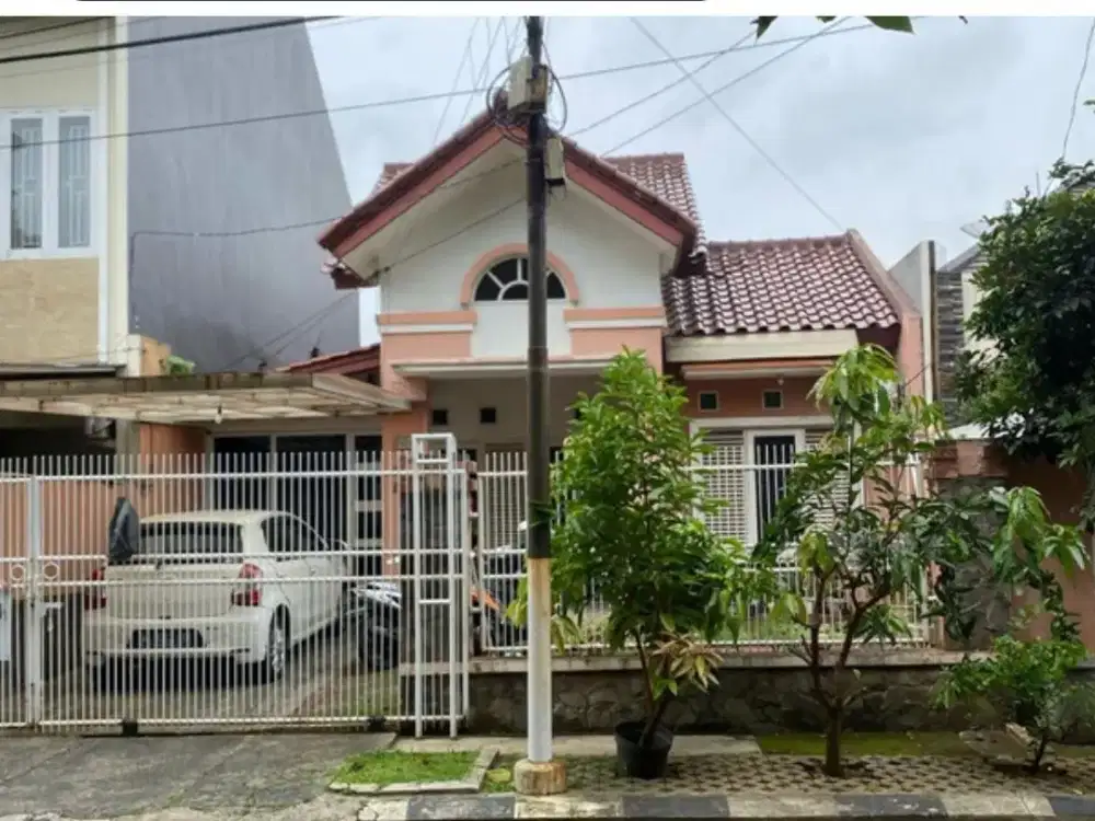RUMAH 1,5 LANTAI DI GRIYA LOKA BSD 'ENB392'