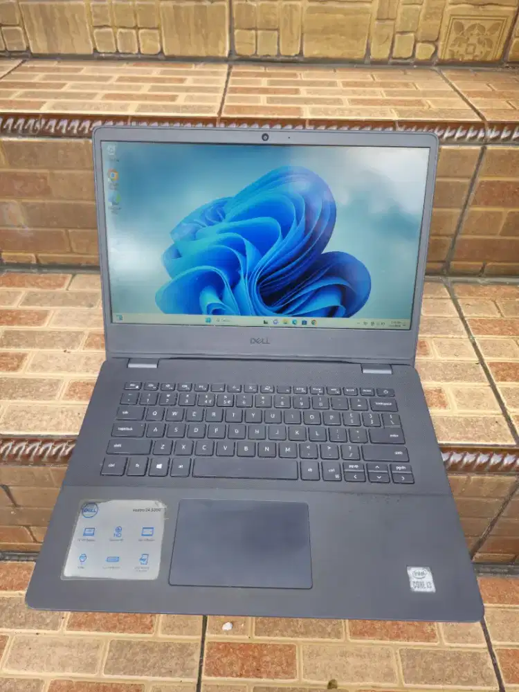 Laptop Dell Vostro 3400