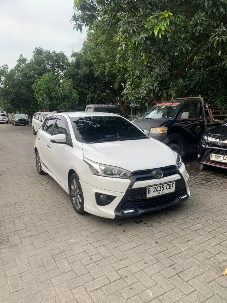 Jual cepat Toyota Yaris S TRD Sportivo 2016 AT Putih