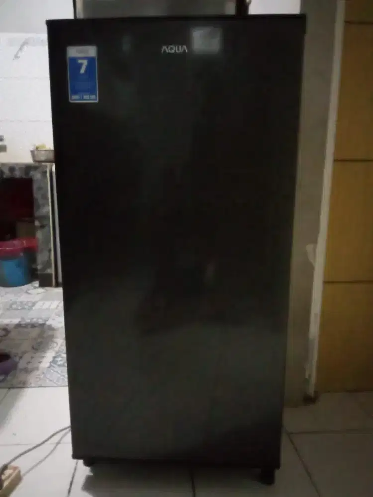 Kulkas 1 pintu Aqua