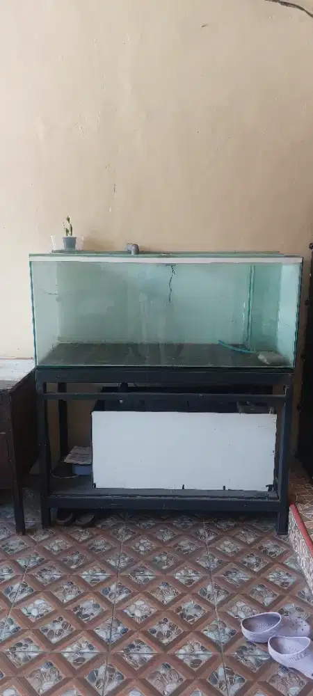 Dijual aquarium