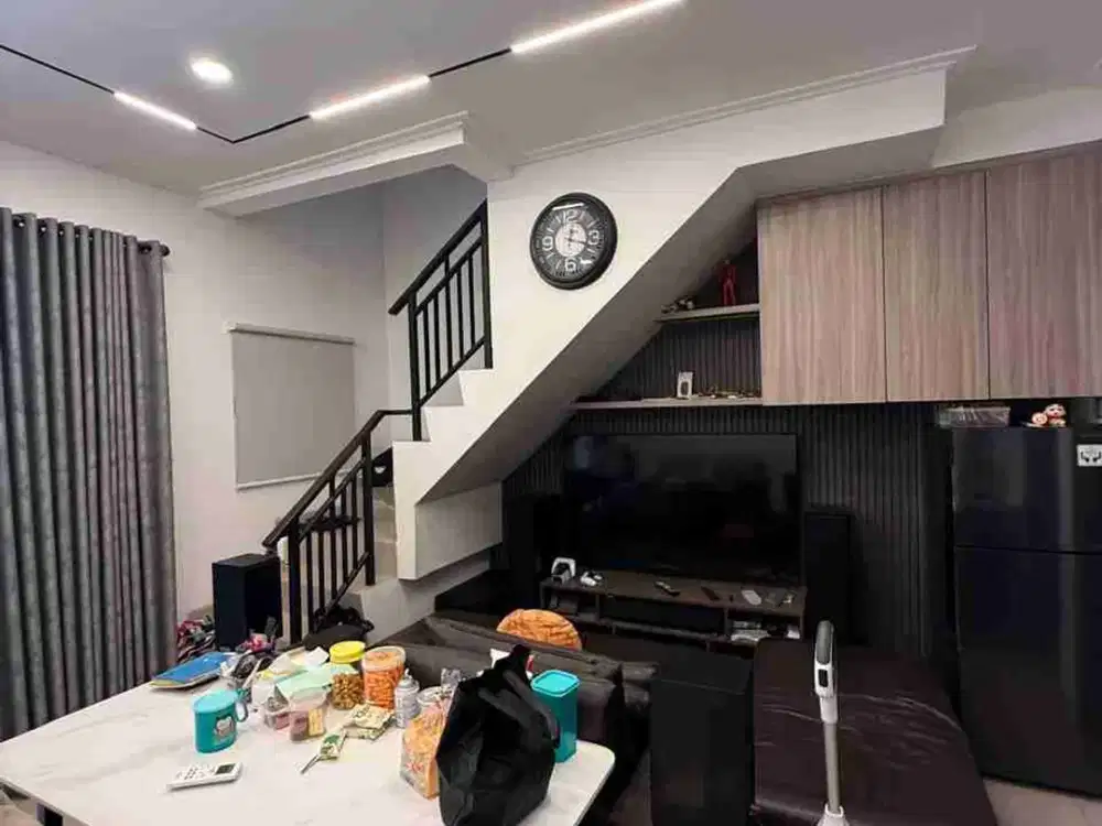 Dijual Rumah Arcadia 3 Lantai
