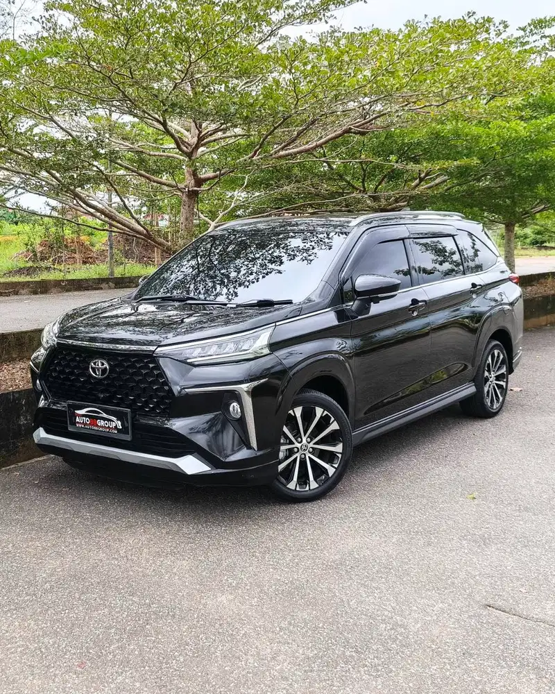 TOYOTA VELOZ TIPE Q (HITAM) 1.5 MATIC CVT (2022)