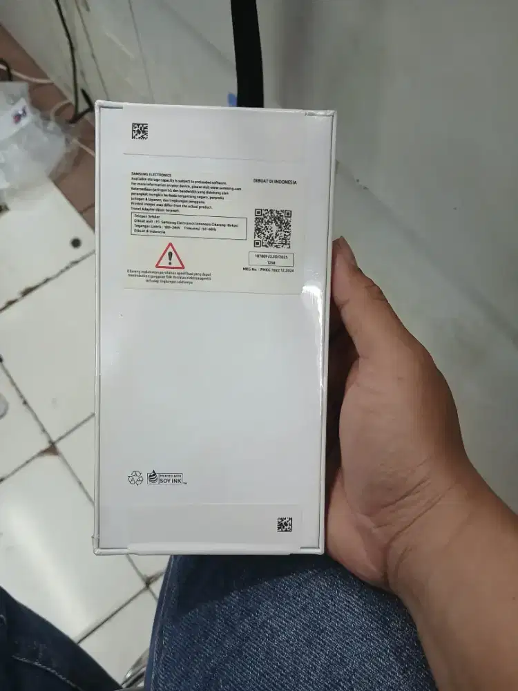 Samsung galaxy A56 12/256 new box