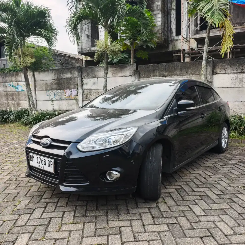 Ford Focus MK3 2012 Sedan Mewah Rasa Pejabat