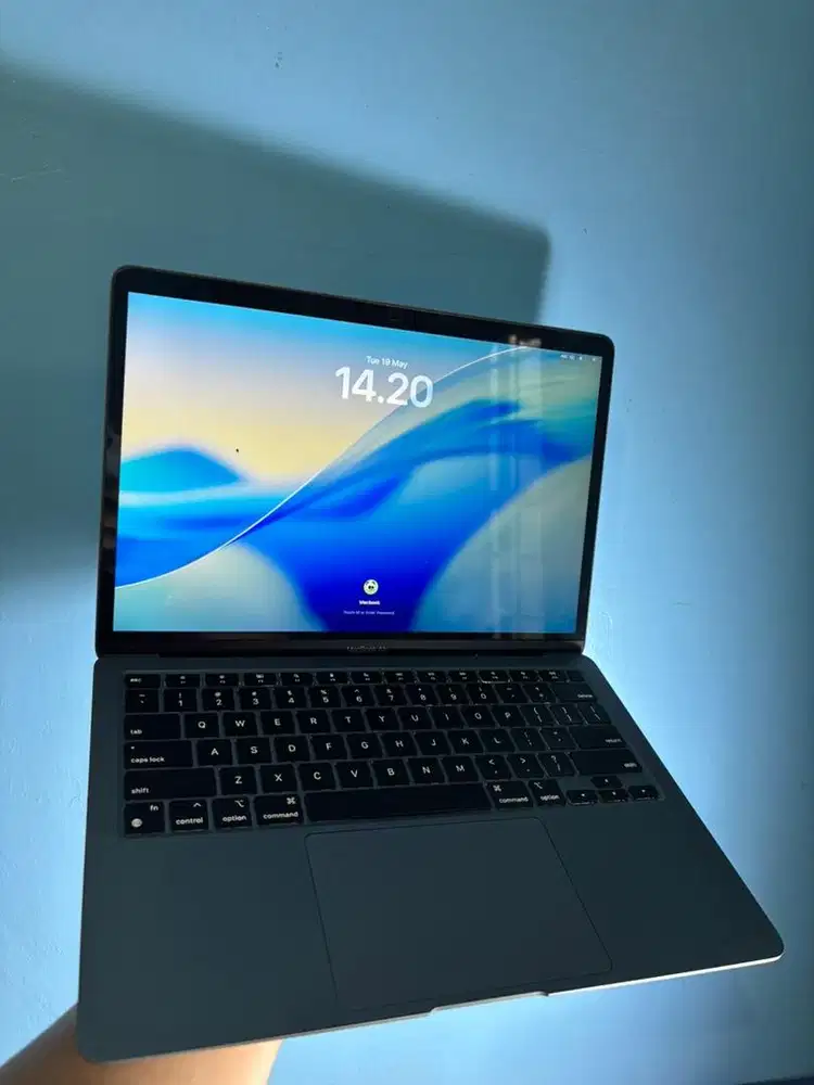 MacBook Air M1 2020 13inch 8GB 256GB
