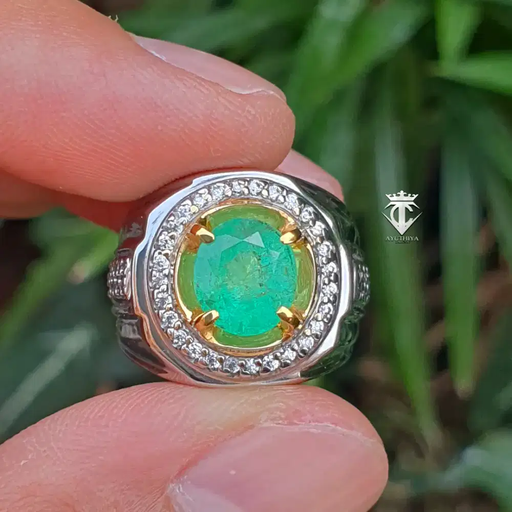 Batu Permata Natural Emerald Zamrud Colombia 2.17 Ct Minor CGL Memo