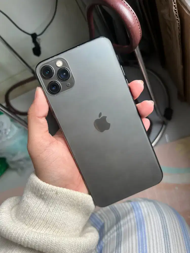 iPhone 11 Pro Max 256gb ex iBox tt/bt tawarkan