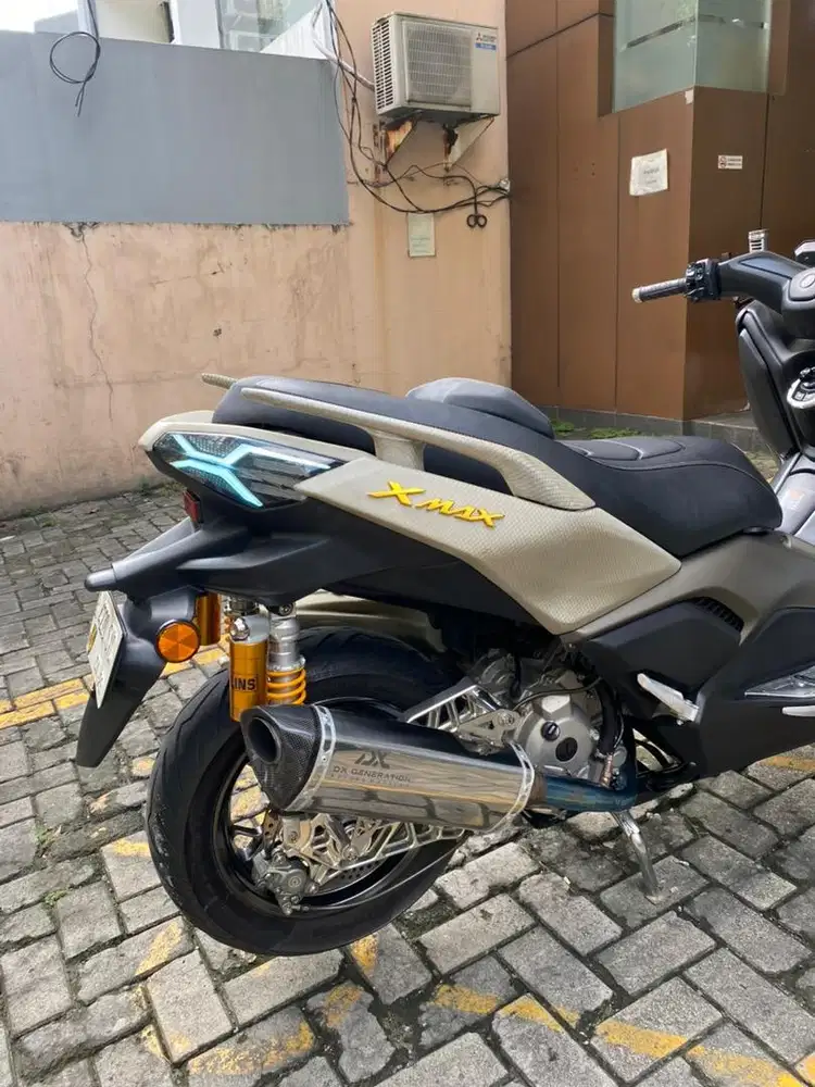 YAMAHA XMAX ABS CONNECTED 2023 KM 5rb GREY MODIF