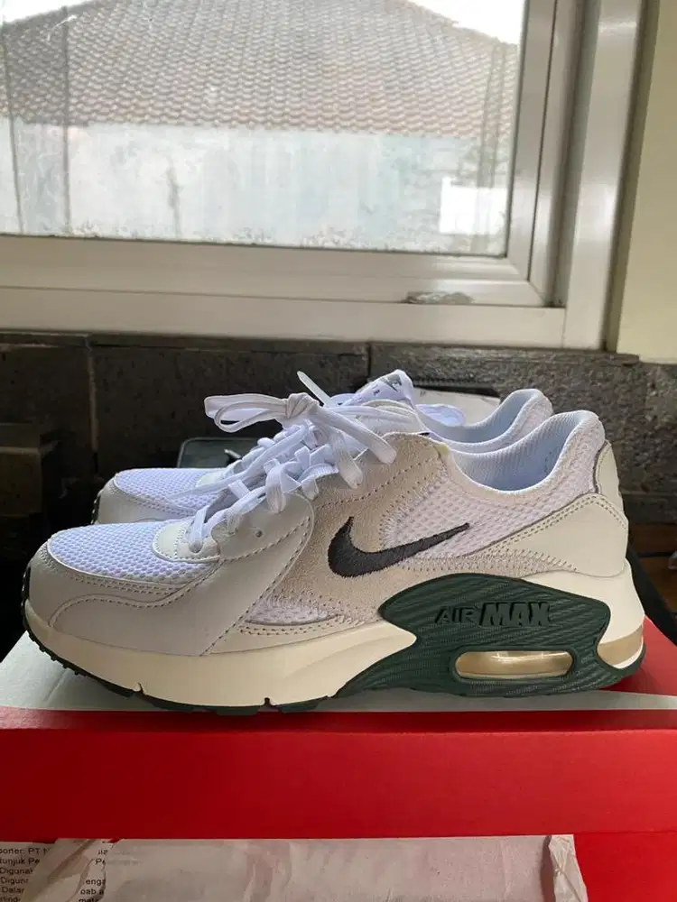 NIKE AIR MAX EXCEE (ori)