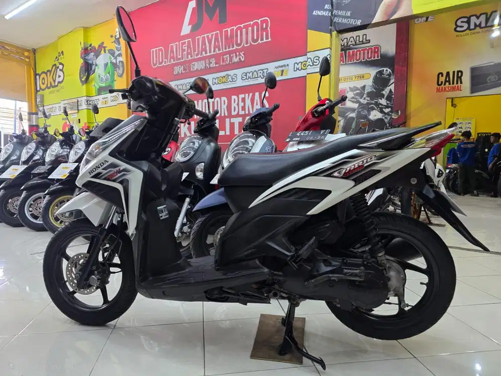 Only cash * Honda Vario techno th 2011