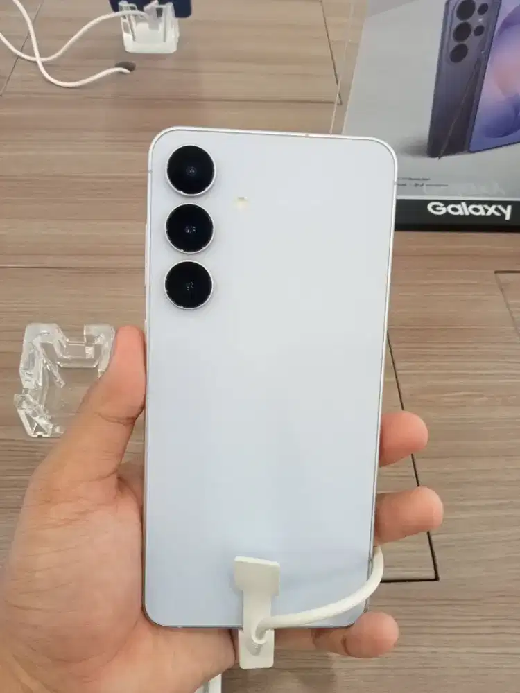 Samsung Galaxy S25 FE