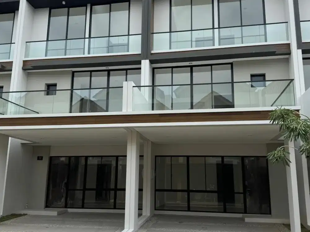 Vco - Disewakan Rumah PIK Osaka 3 Tipe 6x10 Unfurnish