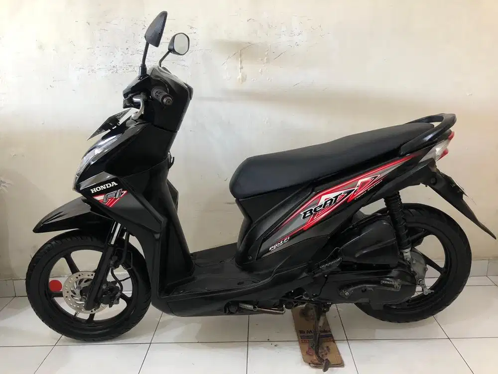 Honda Beat fi Th.2013 Hitam!!
