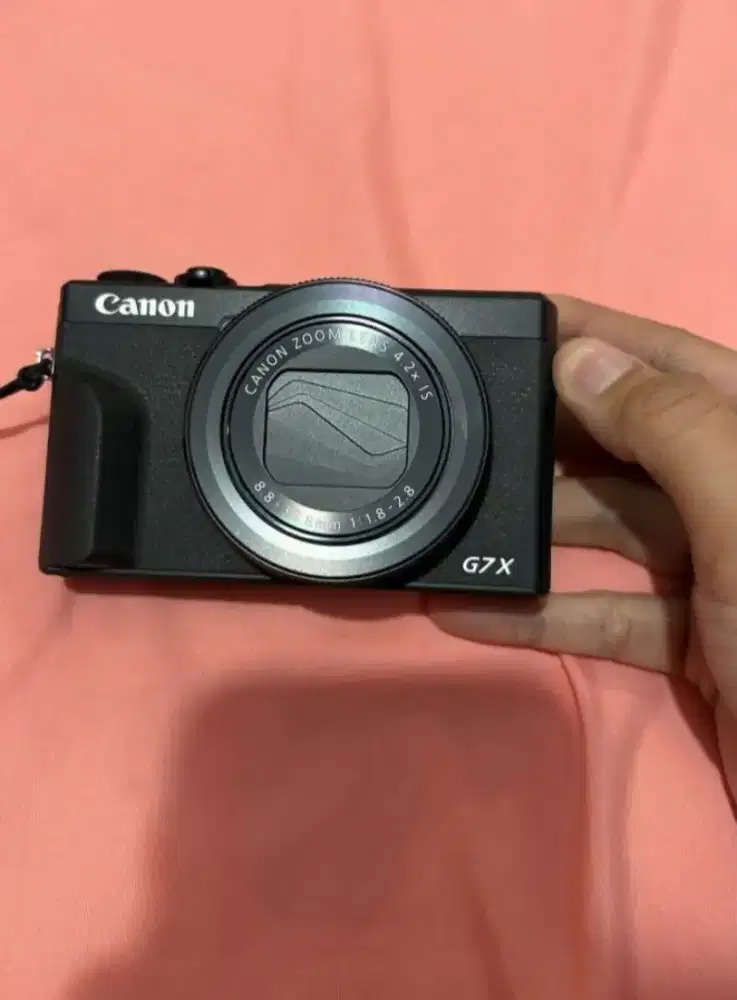 Kamera canon g7x iii